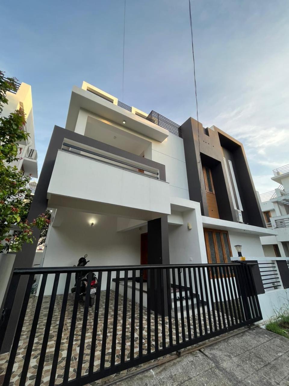 Alchemist Villa-Kazhakootam Thiruvananthapuram Exterior photo